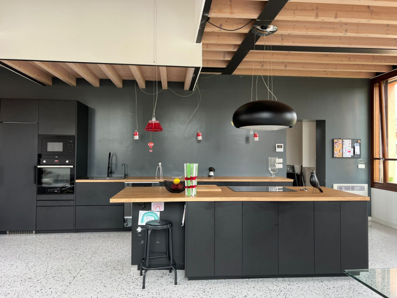 (Per INFO Mattias 3494222146) Nel suggestivo centro storico di Portobuffolè proponiamo in vendita...