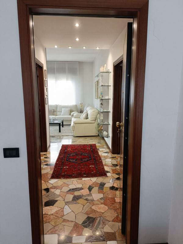 IN ESCLUSIVA - A pochi km dalla citta' di Vicenza in Costabissara-
COSTABISSARA Nella zona reside...