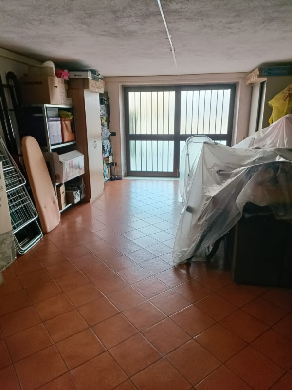 - IN ESCLUSIVA -APPARTAMENTO BICAMERE CON TAVERNA e GIARDINO ; GARAGE.
COSTABISSARA A poca distan...