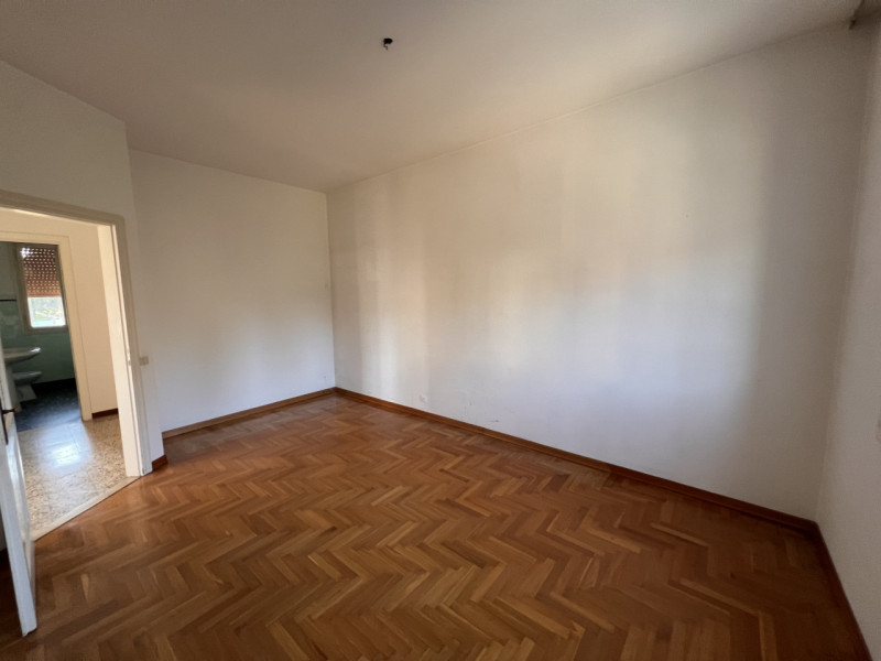 IN PIENO CENTRO A COSTABISSARA, PORZIONE DI BIFAMILIARE CON INGRESSO INDIPENDENTE E GIARDINO PRIV...