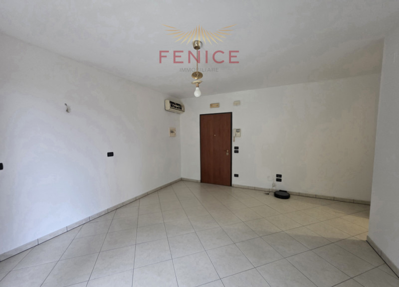 Noi di Fenice Immobiliare siamo lieti di proporti una grande occasione, una di quelle soluzioni c...