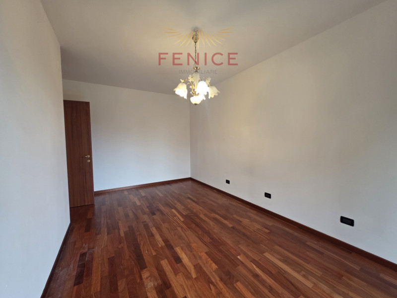 Noi di Fenice Immobiliare siamo lieti di proporti una grande occasione, una di quelle soluzioni c...