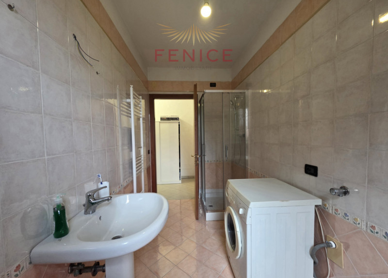 Noi di Fenice Immobiliare siamo lieti di proporti una grande occasione, una di quelle soluzioni c...