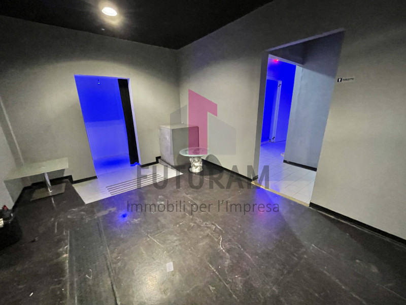 MAROLA- 11FIL - PER INFO - 0444/310220

Scopri un'opportunità unica a Marola di Torri di Quarteso...