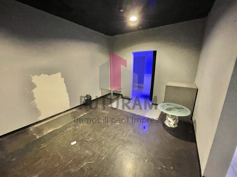 MAROLA- 11FIL - PER INFO - 0444/310220

Scopri un'opportunità unica a Marola di Torri di Quarteso...