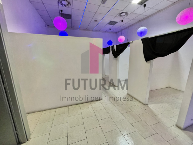 MAROLA- 11FIL - PER INFO - 0444/310220

Scopri un'opportunità unica a Marola di Torri di Quarteso...