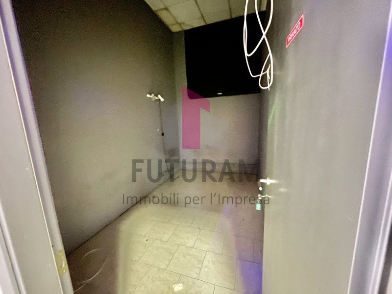 MAROLA- 11FIL - PER INFO - 0444/310220

Scopri un'opportunità unica a Marola di Torri di Quarteso...