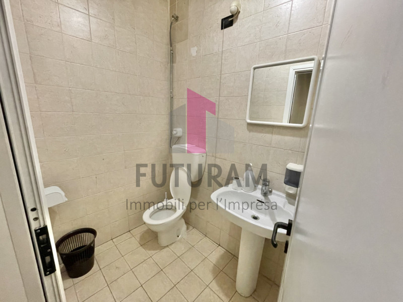 MAROLA- 11FIL - PER INFO - 0444/310220

Scopri un'opportunità unica a Marola di Torri di Quarteso...