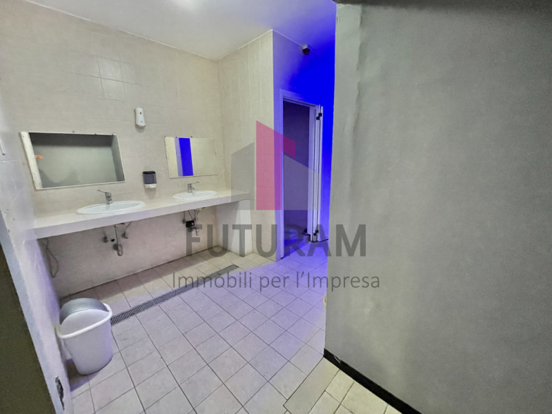 MAROLA- 11FIL - PER INFO - 0444/310220

Scopri un'opportunità unica a Marola di Torri di Quarteso...