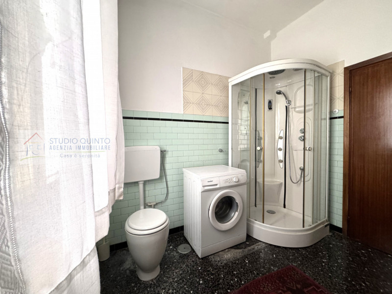 Situata in una zona residenziale tranquilla e riservata, ma allo stesso tempo comoda a ogni servi...