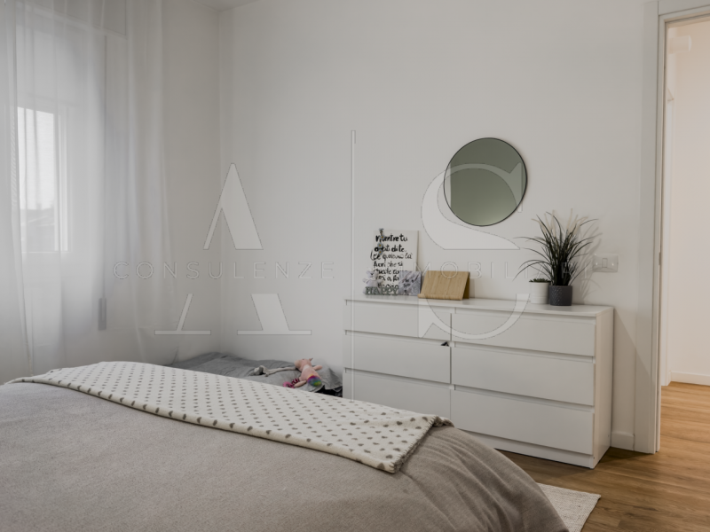 A Selvazzano, nel cuore del quartiere San Domenico, si propone in vendita un appartamento al prim...