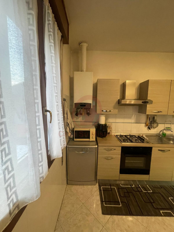 CADONEGHE, MEJANIGA RIF. P195: Casa Su Misura ha il piacere di proporvi porzione di bifamiliare a...