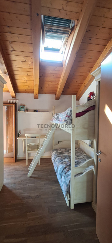 Un appartamento duplex accogliente e curato di 113 mq,  la soluzione ideale per chi cerca comfort...