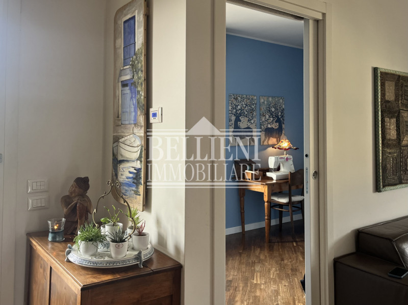 ZONA TEATRO NUOVO: vendesi luminoso e spazioso attico disposto su due livelli, quarto e quinto pi...