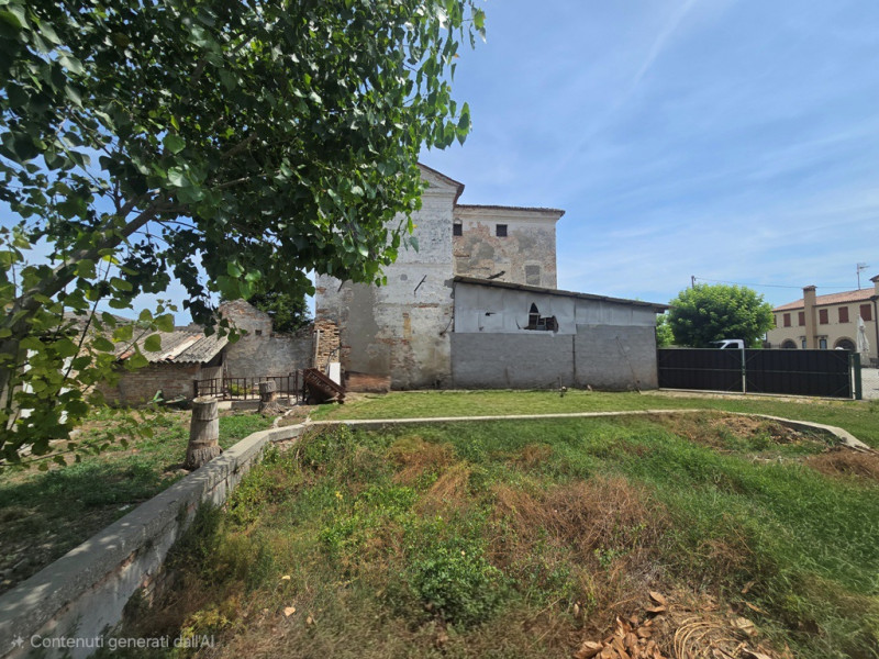 Piove di Sacco: Vicinanze Villa D' epoca del 1574,su 3 piani con magazzino. Villa d' epoca, costi...