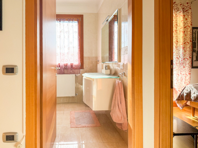 (Per INFO Vittorio 3517343301) A Casella d’Asolo, in un piacevole contesto residenziale, proponia...