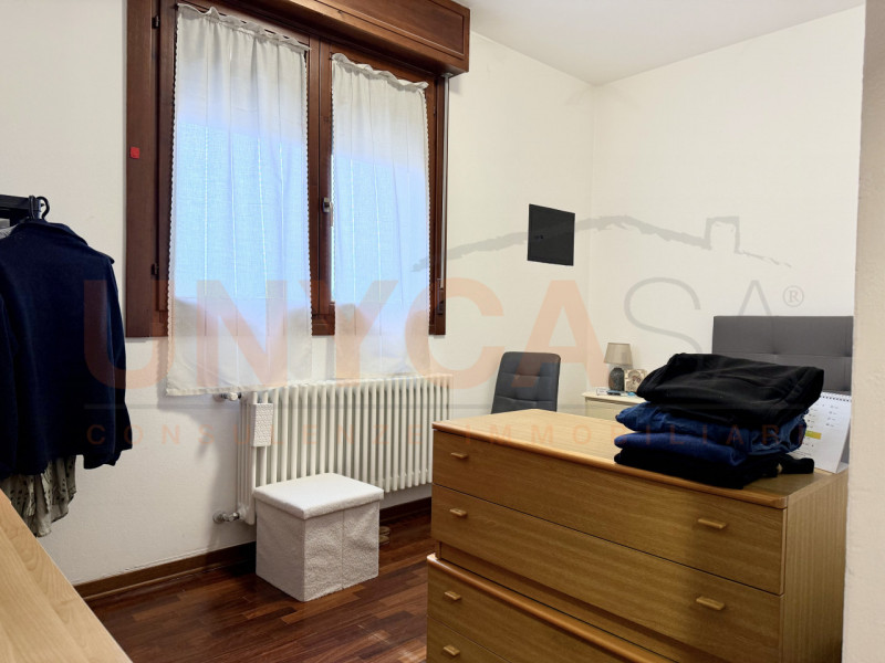 MESTRINO: in posizione centrale e ampiamente servita proponiamo in vendita appartamento bicamere,...