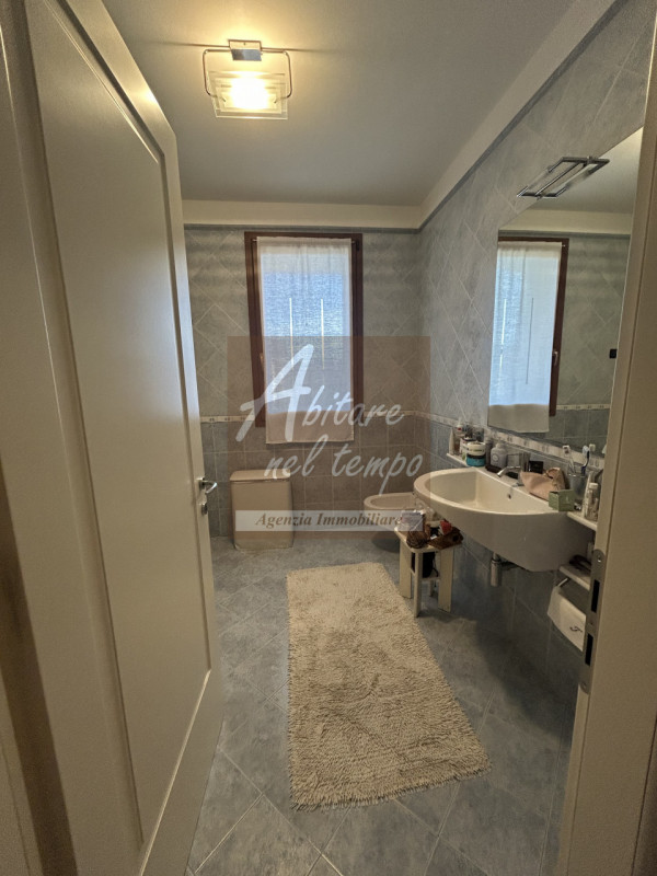 CITTADELLA (PD) - ZONA CITTADELLA SUD 

In esclusiva proponiamo una splendida bifamiliare dispost...