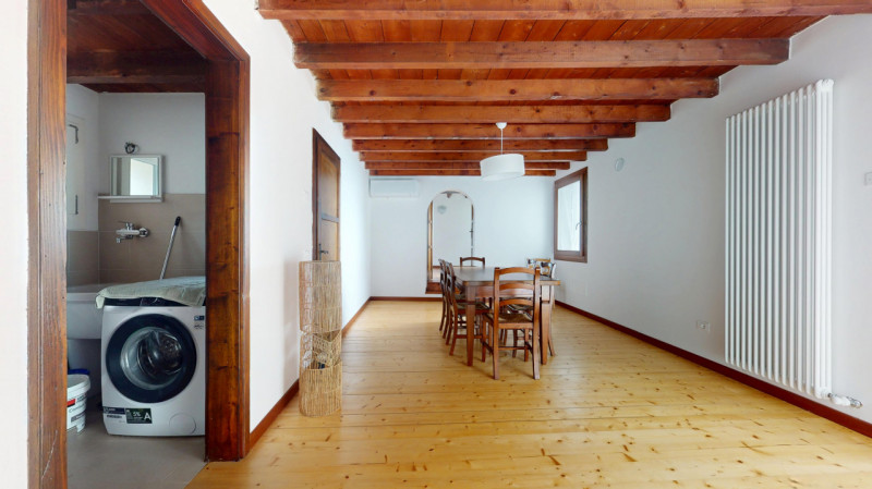 Completely renovated semi-detached house located in Creazzo Colle, in one of the most sought-afte...