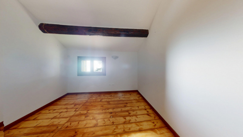 Completely renovated semi-detached house located in Creazzo Colle, in one of the most sought-afte...