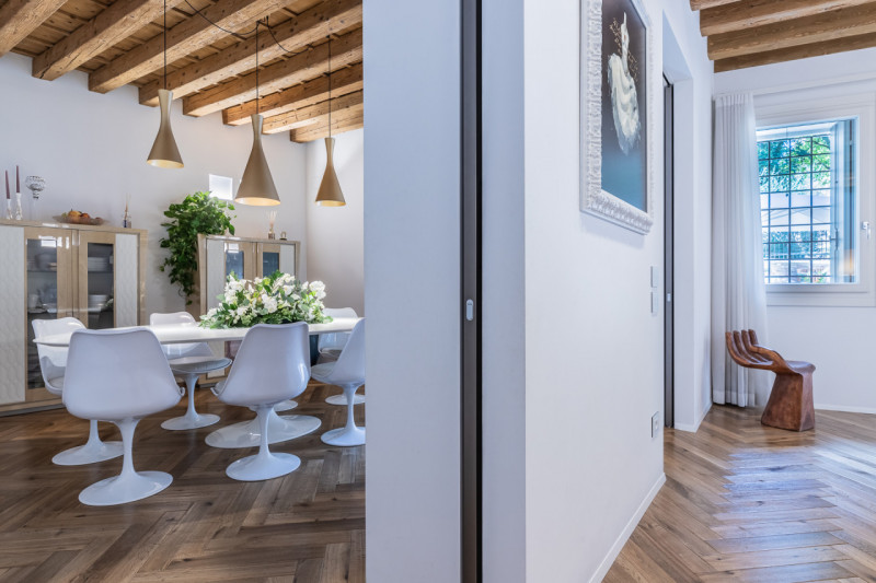 CENTRO STORICO - In una delle vie più eleganti di Vicenza proponiamo in vendita un prestigioso pa...