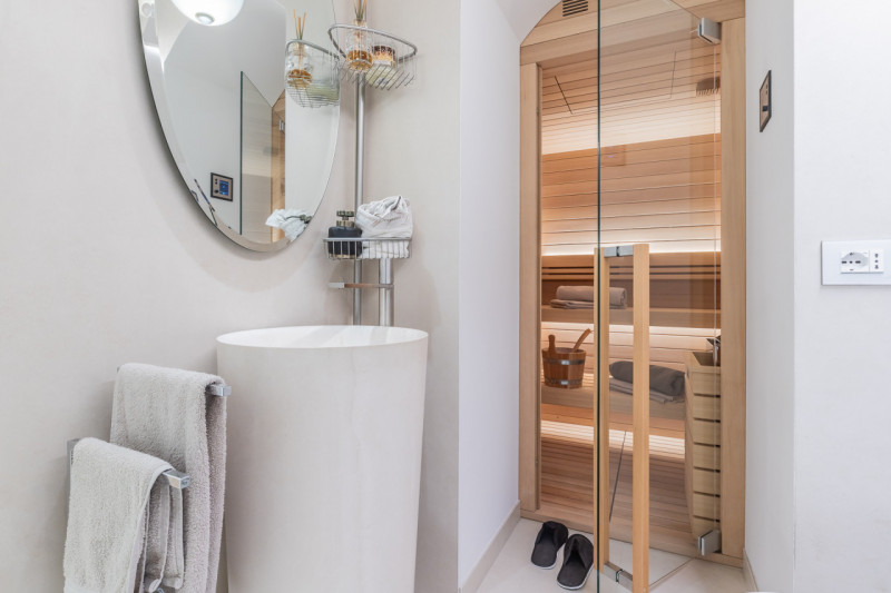 CENTRO STORICO - In una delle vie più eleganti di Vicenza proponiamo in vendita un prestigioso pa...