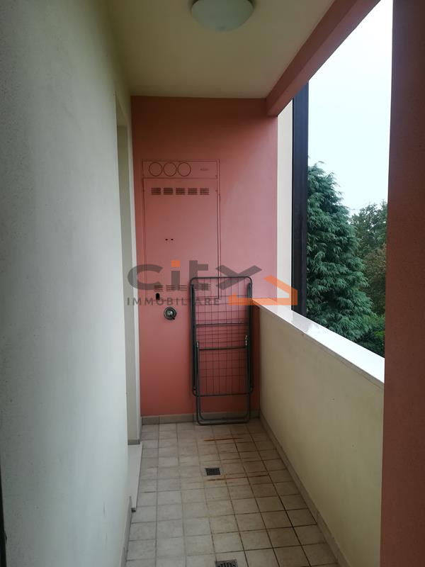 In zona San Fortunato, inserito in un contesto residenziale tranquillo e ben servito, proponiamo ...