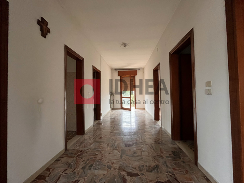 RONCADE 
RIFERIMENTO "URA2"

In tranquilla zona residenziale, a due passi dal centro di Roncade, ...