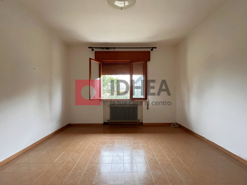 RONCADE 
RIFERIMENTO "URA2"

In tranquilla zona residenziale, a due passi dal centro di Roncade, ...