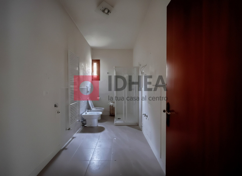 RONCADE 
RIFERIMENTO "URA2"

In tranquilla zona residenziale, a due passi dal centro di Roncade, ...