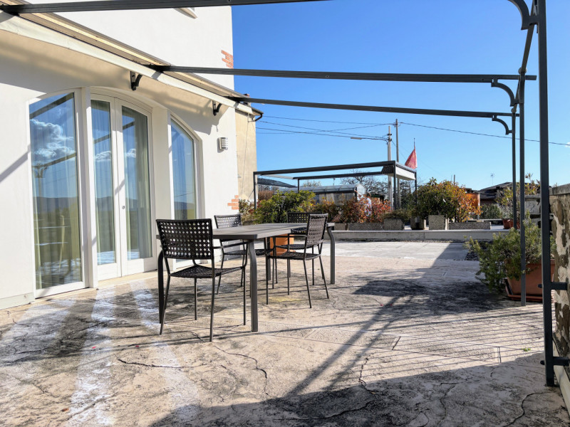 CARRE' - Villa Indipendente con ampio giardino € 445.000,00

07.03.2026 OPEN HOUSE DAY dalle 10.3...