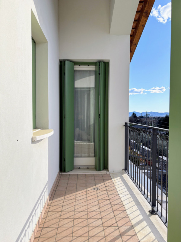 CARRE' - Villa Indipendente con ampio giardino € 445.000,00

07.03.2026 OPEN HOUSE DAY dalle 10.3...