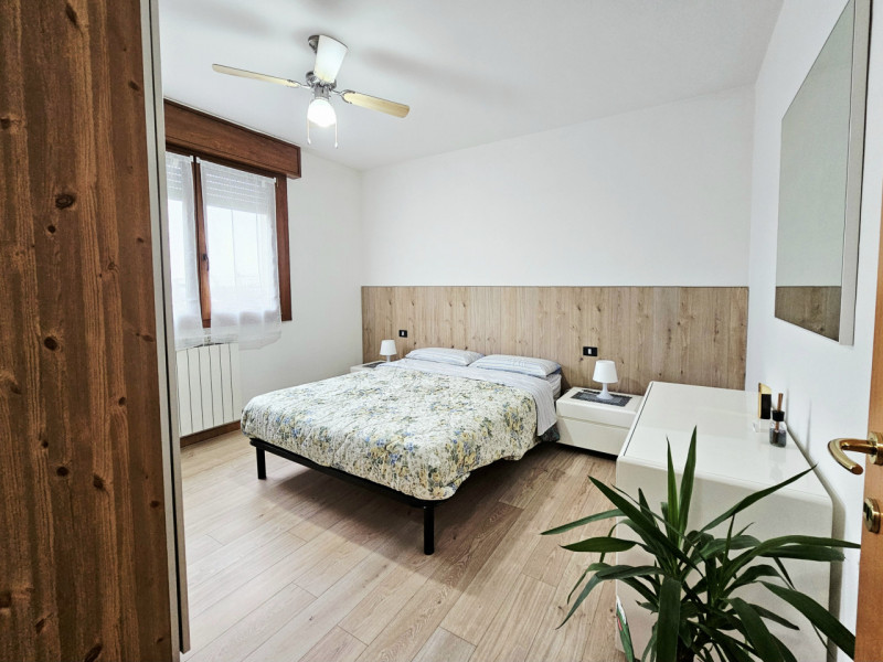 A Stanghella, in una zona tranquilla che porta anche alla vicina Solesino, proponiamo in vendita ...