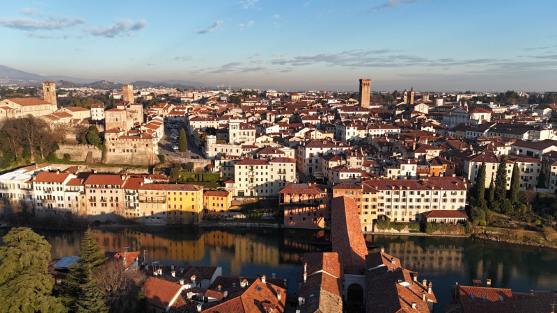 Rif. BAA306 (per info 39 3923361100 Beatrice)

Scoprite un'opportunità unica di vivere in una res...