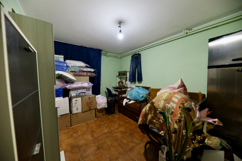 COMPOSIZIONE:
Proponiamo in vendita casa singola con garage e magazzino di pertinenza. Al primo p...