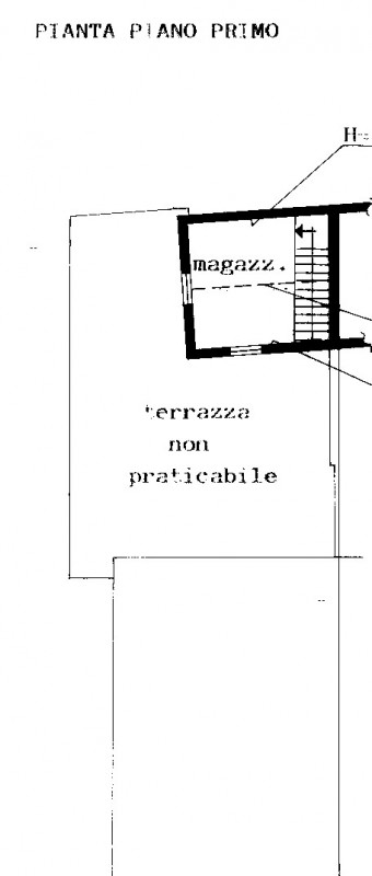COMPOSIZIONE:
Proponiamo in vendita porzione di bifamiliare attualmente allo stato grezzo. Al pia...