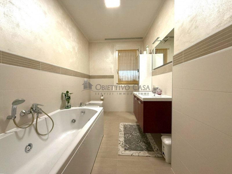 Rif. F368 - Nel cuore della zona Ferri di Albignasego, all’interno di una recente palazzina di so...