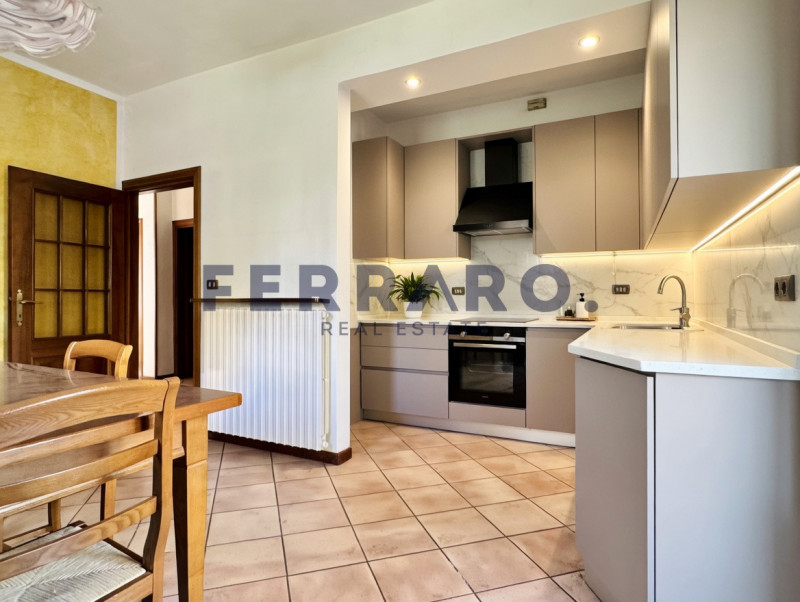 Treviso, Santa Maria del Rovere. Codice AV26.

In posizione strategica, a pochi passi dal futuro ...