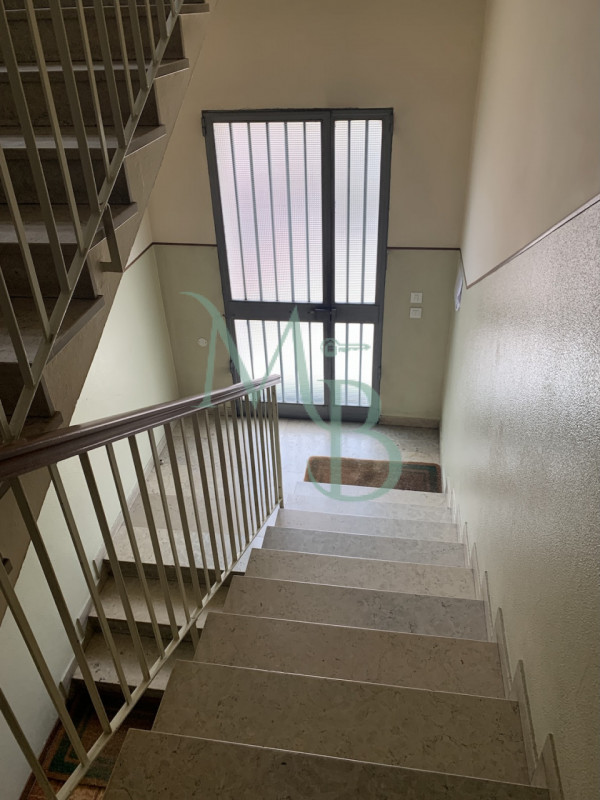 MIRANO (VE): Immobiliare MB propone in vendita, in esclusiva, un appartamento quadrilocale con bu...