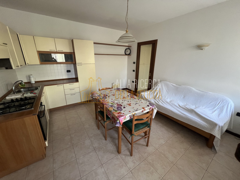 SCHIO - Santa Croce: In zona tranquilla vi proponiamo un MINIAPPARTAMENTO al piano terra con gara...