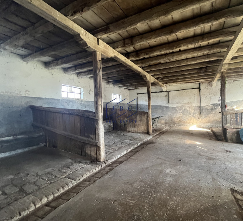 BUSCO DI PONTE DI PIAVE - (TV)

Rustico da ristrutturare situato nella tranquilla località di Bus...