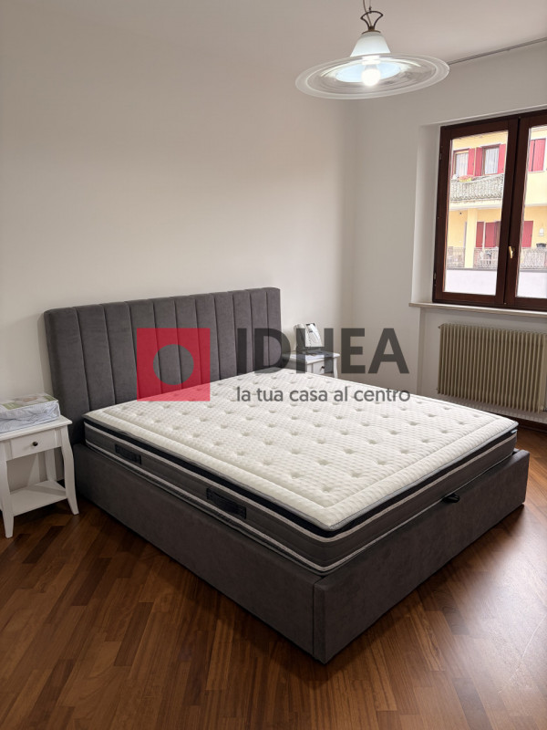 VILLORBA - CARITA'

"""RIFERIMENTO BB01"""

L'agenzia immobiliare Idhea propone appartamento tril...