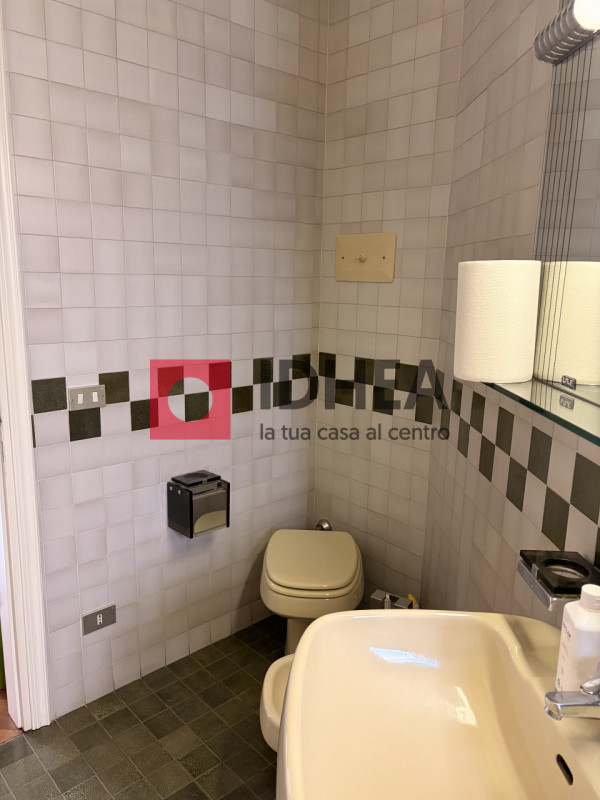 VILLORBA - CARITA'

"""RIFERIMENTO BB01"""

L'agenzia immobiliare Idhea propone appartamento tril...