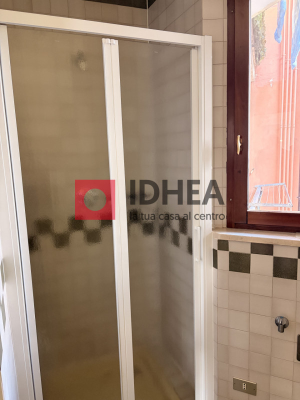 VILLORBA - CARITA'

"""RIFERIMENTO BB01"""

L'agenzia immobiliare Idhea propone appartamento tril...