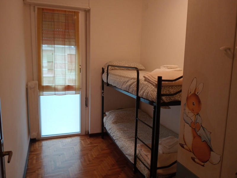 Arcella- SS Trinità - Ottima posizione, comoda ad ogni tipo di servizio, in elegante condominio, ...