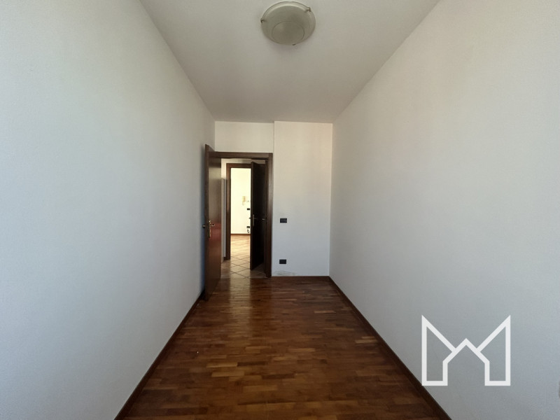 FONTE- Inserito in zona centrale al paese comodo a tutti i servizi, proponiamo appartamento bicam...