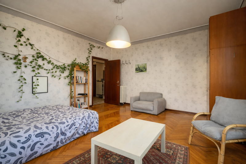 Padova – Appartamento al 5° piano con terrazzo panoramico e ascensore

A soli 5 minuti dal centro...