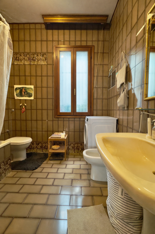 Padova – Appartamento al 5° piano con terrazzo panoramico e ascensore

A soli 5 minuti dal centro...