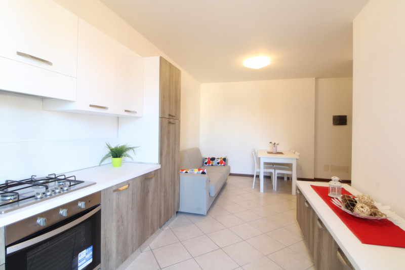 Scopri questo appartamento bilocale situato nel cuore di Pernumia, un comune caratteristico della...