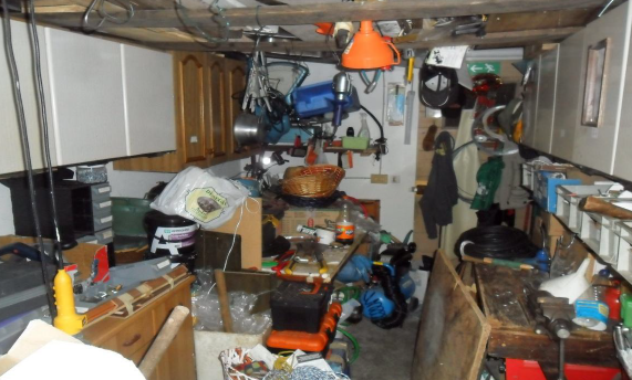 Rif. A.A.397-24

Vendita all'asta - appartamento al piano terra rialzato in data 26 marzo 2026

D...